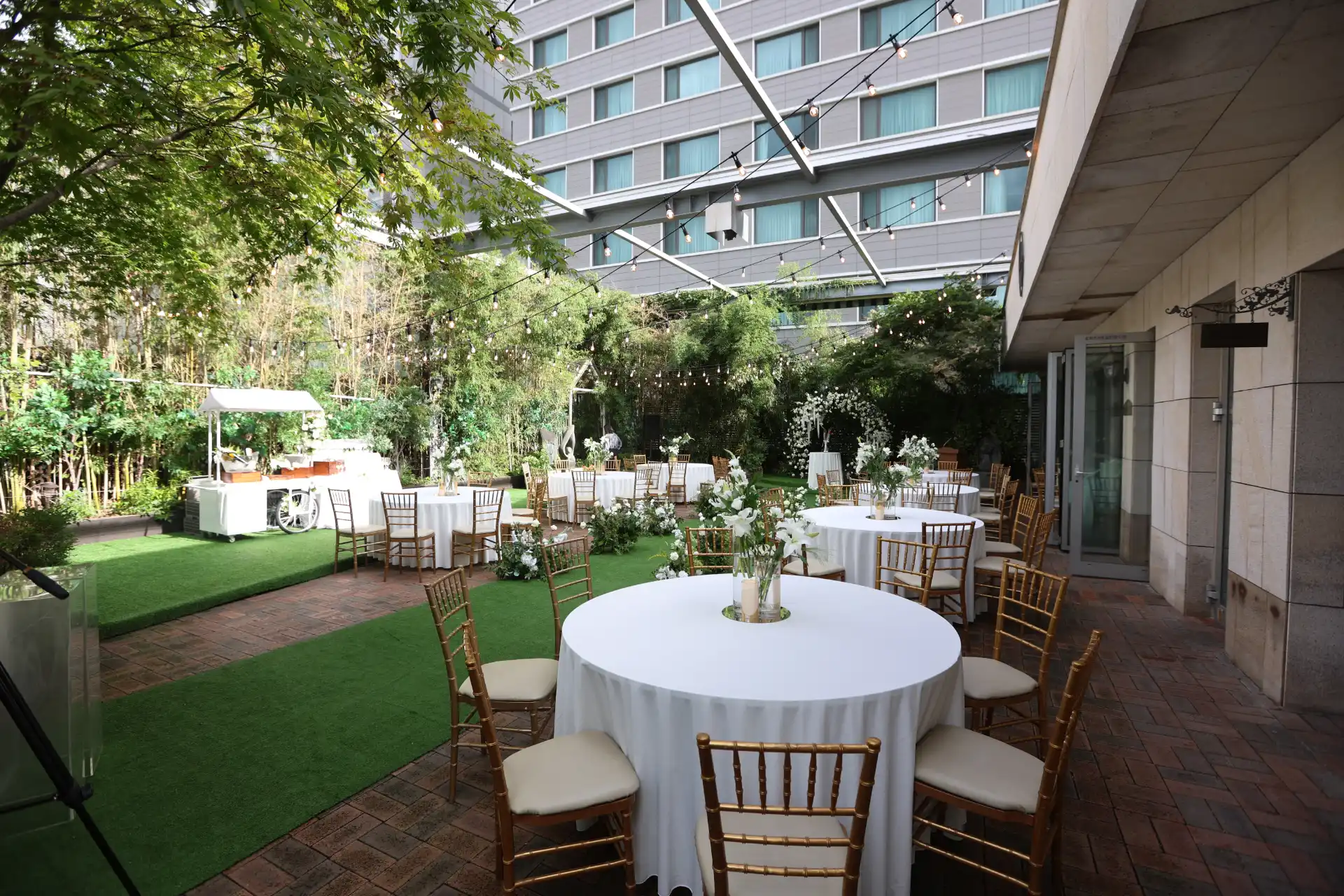 Best Western 02